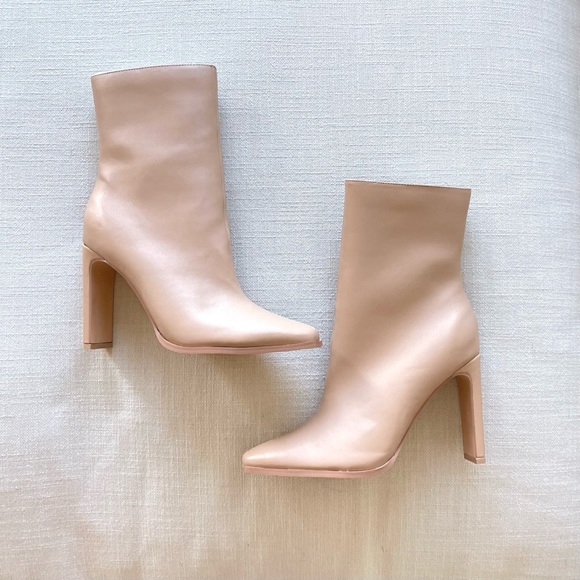 Nude Ankle Boots never worn - Picture 1 of 5